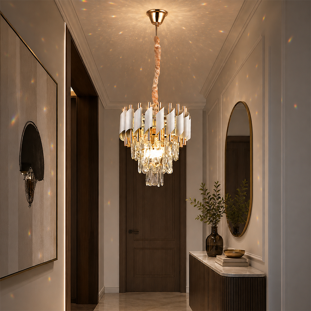 Żyrandol kryształowy VERSAILLES Petito 3xE14, średnica 30cm, błyszczące złoto i biel, regulowana wysokość, metalowe i kryształowe żyrandole kryształowe Domyślny tytuł Alessandro Design