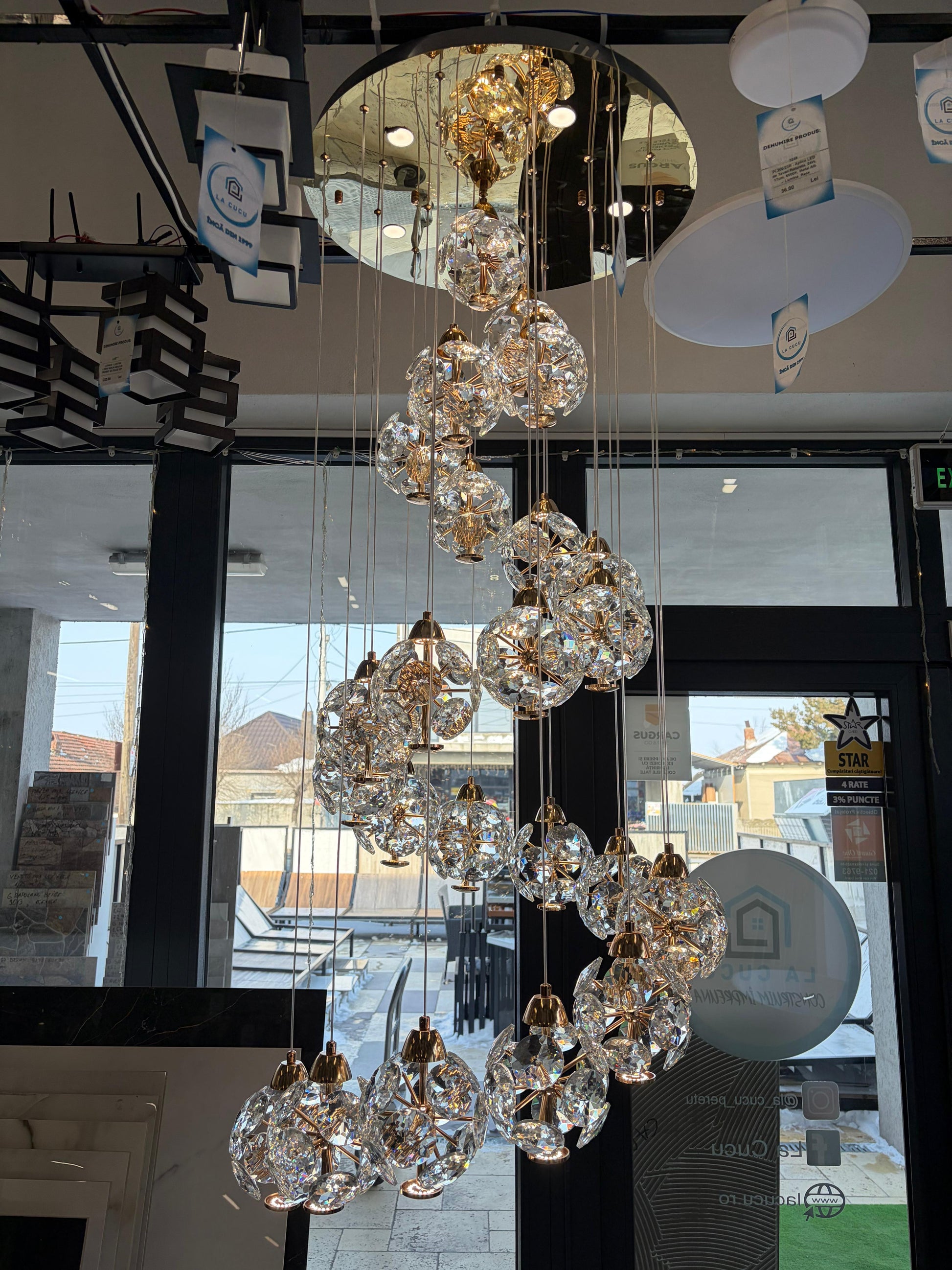 Żyrandol kryształowy LED KILKENNY Culmino, 144W, światło neutralne, średnica 60cm, złote nowoczesne żyrandole Domyślny tytuł Alessandro Design