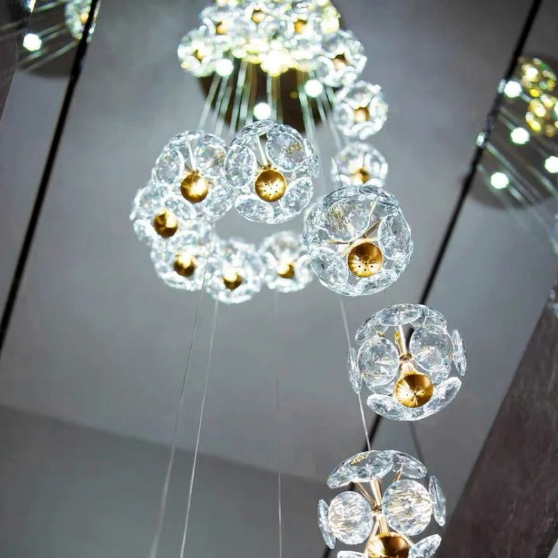 Żyrandol kryształowy LED KILKENNY Culmino, 144W, światło neutralne, średnica 60cm, złote nowoczesne żyrandole Domyślny tytuł Alessandro Design