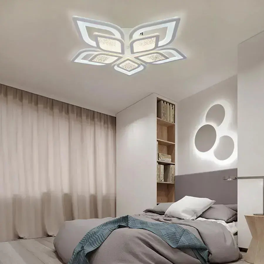 Żyrandol LED z pilotem DALIA 170W, 5 płatków, światło zimne/ciepłe/neutralne, możliwość przyciemniania, biały Żyrandol LED z pilotem Domyślny tytuł Alessandro Design