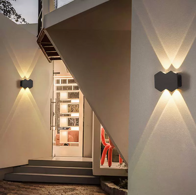 Kinkiet LED do użytku zewnętrznego i wewnętrznego, 4 źródła x 1W, IP65, ABS, Czarny, 3000K
