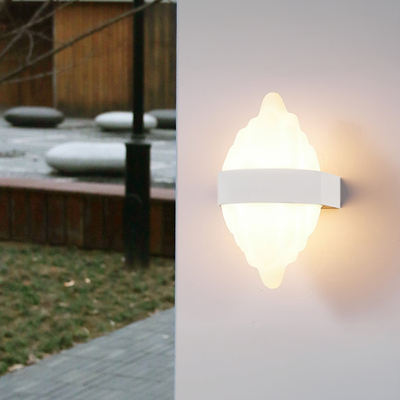 Zewnętrzny kinkiet LED ICEBERG 10W Metal IP65 Biały