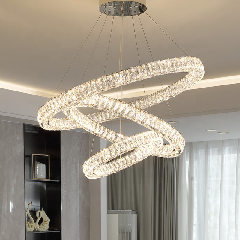 Zawieszany żyrandol LED z pilotem i kryształem CAYDEN 200W, 3 koła, światło zimne/ciepłe/neutralne, możliwość przyciemniania, błyszczący chrom, żyrandol LED o regulowanej wysokości Domyślny tytuł Alessandro Design