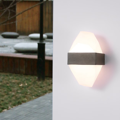 Zewnętrzny kinkiet LED ICEBERG 10W Metal IP65 Czarny