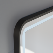 Lustro LED Touch LUCIDA System odmgławiania, zegar i temperatura 60x80 cm Rama Czarne szczotkowane lustra Korman S Domyślny tytuł Alessandro Design