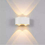 Kinkiet LED Fantas do użytku zewnętrznego i wewnętrznego, 4 źródła x 1 W, IP65, metaliczny, biały, 3000 K Kinkiety zewnętrzne Domyślny tytuł Alessandro Design