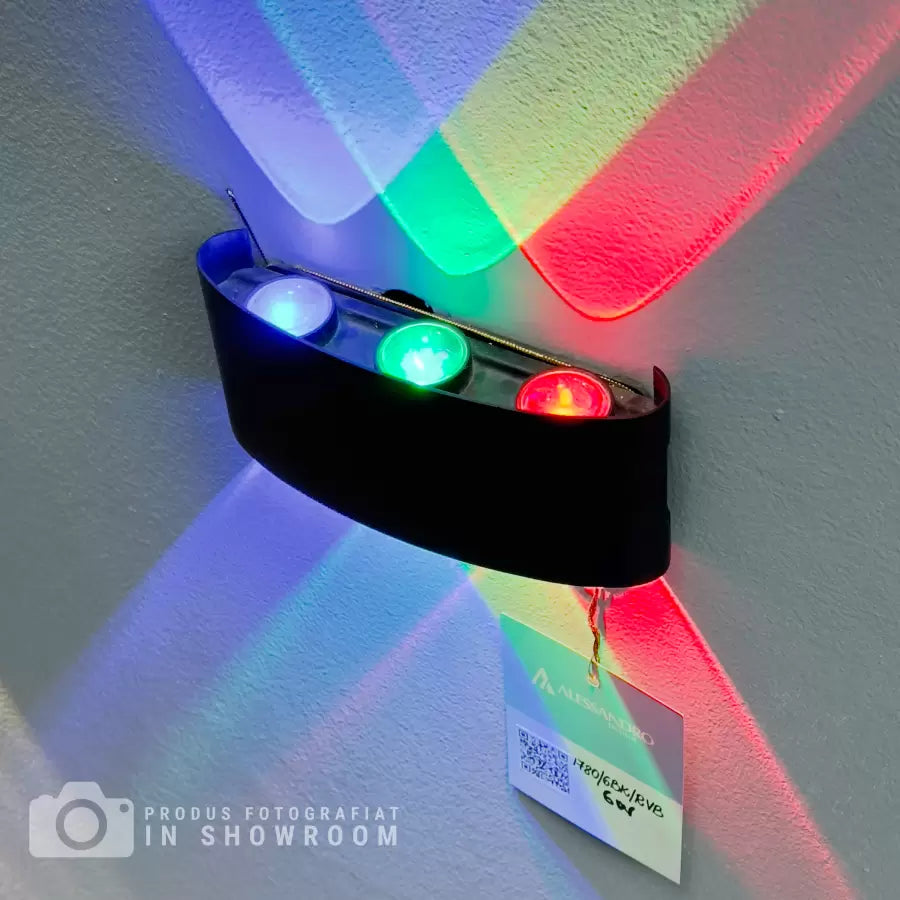 Kinkiet LED Fantas RGB do użytku wewnętrznego/zewnętrznego, 6 źródeł x 1 W, IP65, czarny, 3000 K