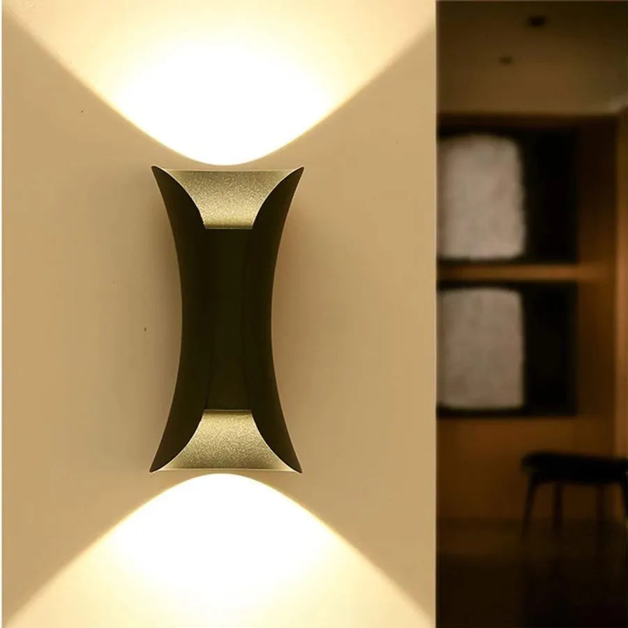 Kinkiet zewnętrzny LED Heba, 10W IP65, metal, czarny Kinkiety zewnętrzne Nazwa domyślna Alessandro Design