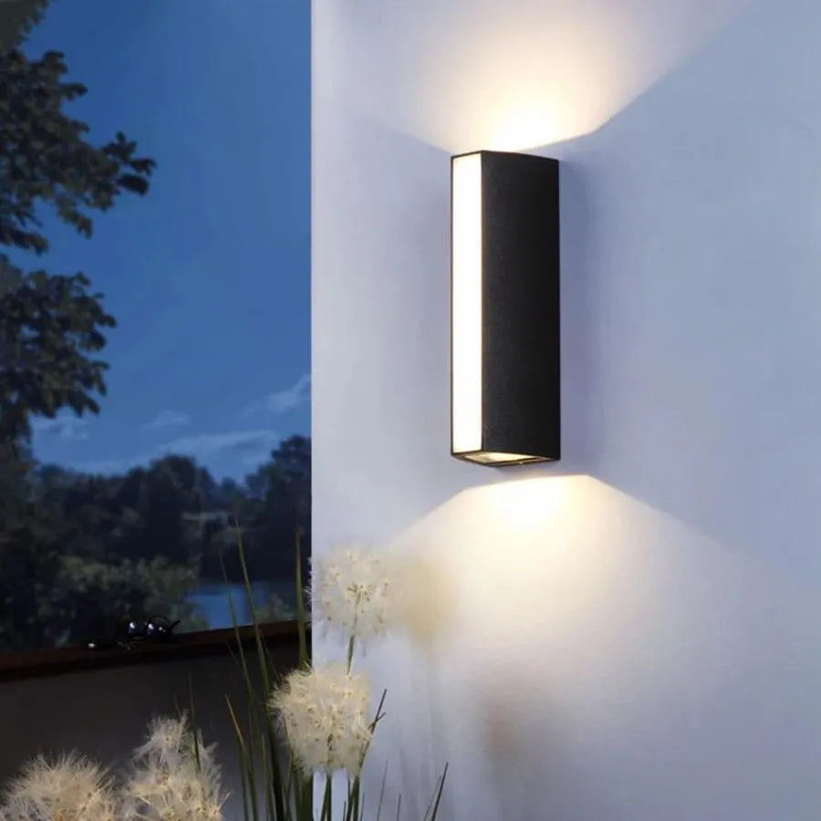 Kinkiet zewnętrzny LED Carina, 20W, czarny, 3000K, metal Kinkiety zewnętrzne Nazwa domyślna Alessandro Design