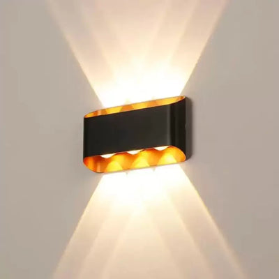 Emmitt 6W Zewnętrzna lampa ścienna LED w kolorze złotym i czarnym
