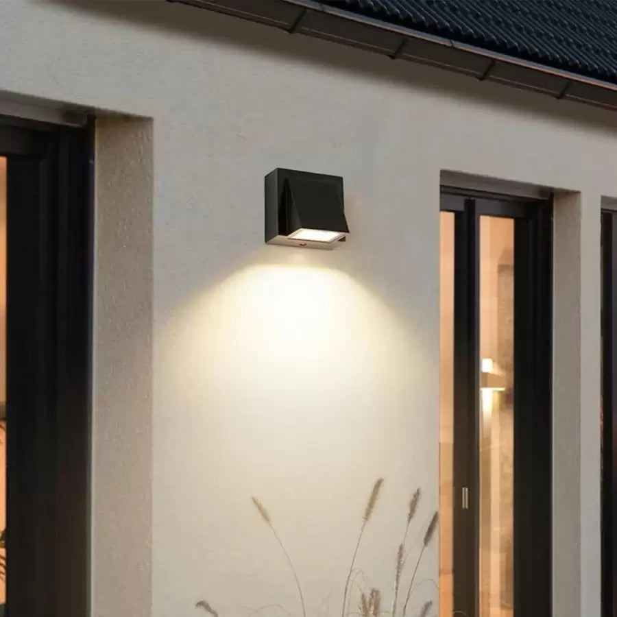 Zewnętrzna lampa ścienna LED Matthias 5W Czarna, ciepła, jasna lampa zewnętrzna Domyślny tytuł Alessandro Design