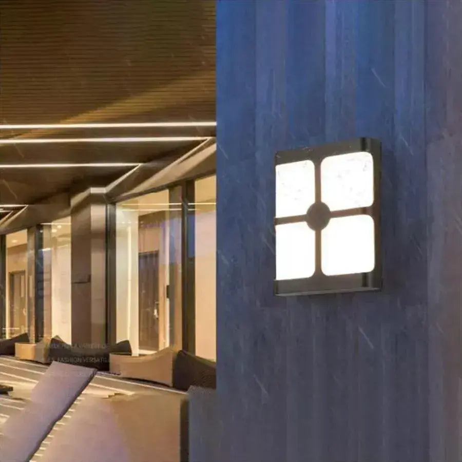 Kinkiet zewnętrzny LED Timeea, 18 W, czarny, 3000 K Kinkiety zewnętrzne Domyślny tytuł Alessandro Design