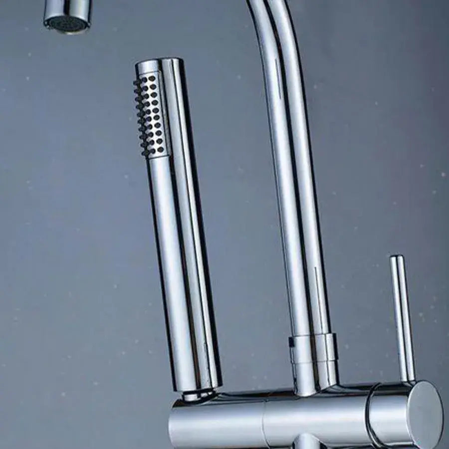 Bateria podłogowa z okrągłą ramką, mosiądz sanitarny, chrom, baterie CF2032 i kolumny prysznicowe Domyślny tytuł Alessandro Design