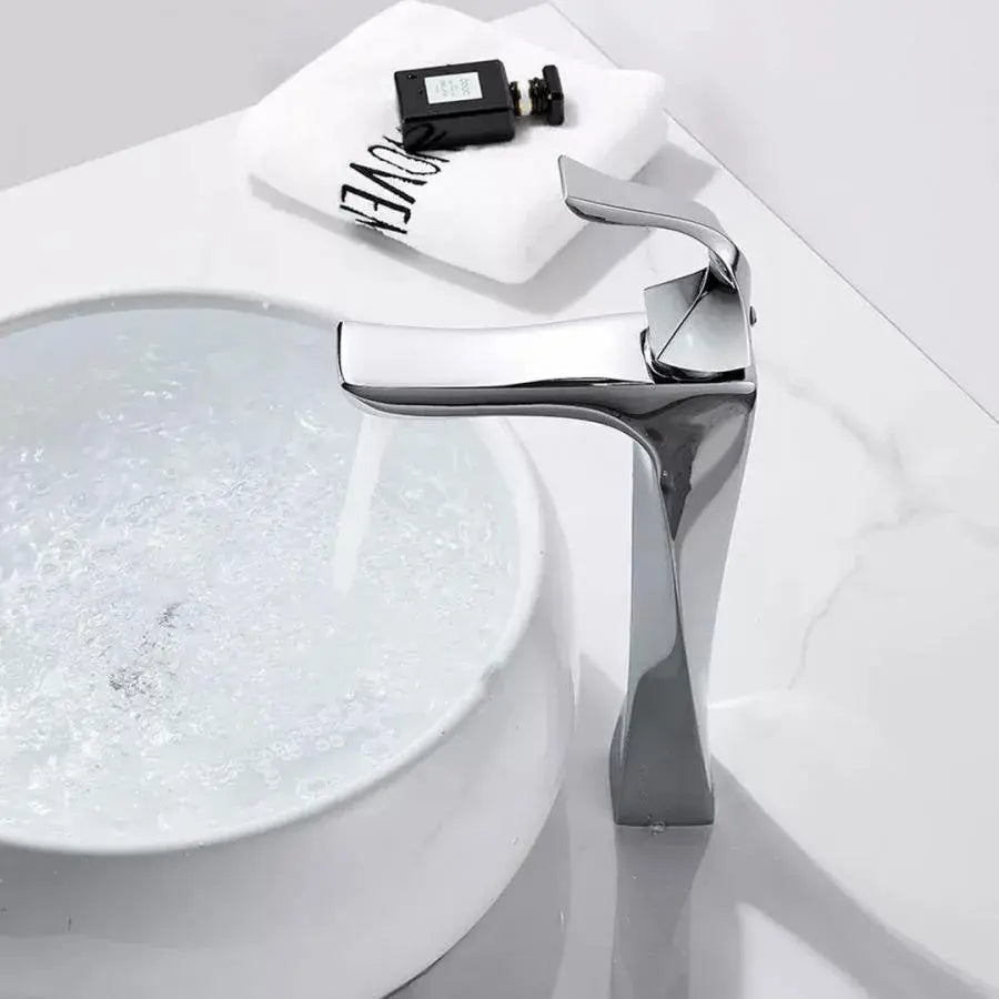 Bateria umywalkowa, mosiądz sanitarny, chrom, baterie łazienkowe CF2021 Domyślny tytuł Alessandro Design