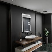 Prostokątne lustro LED, 50x70 cm, Eclat MotionGlow Marcello, system przeciwmgielny, zegar i termometr, lupa kosmetyczna, przyciemniane lustra Marcello Domyślny tytuł Alessandro Design