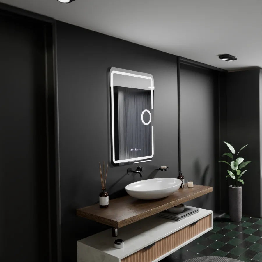 Prostokątne lustro LED, 50x70 cm, Eclat MotionGlow Marcello, system przeciwmgielny, zegar i termometr, lupa kosmetyczna, przyciemniane lustra Marcello Domyślny tytuł Alessandro Design