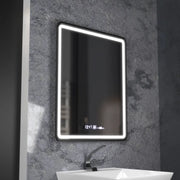 Prostokątne lustro LED, 75x90cm, Favola MotionGlow Marcello, system odmgławiania, zegar i termometr, możliwość przyciemniania